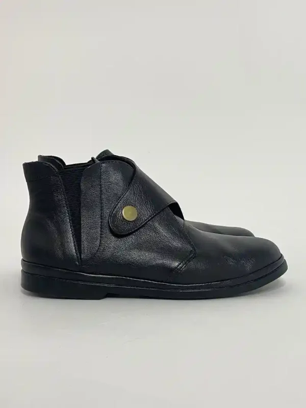 Bota Botão Ema