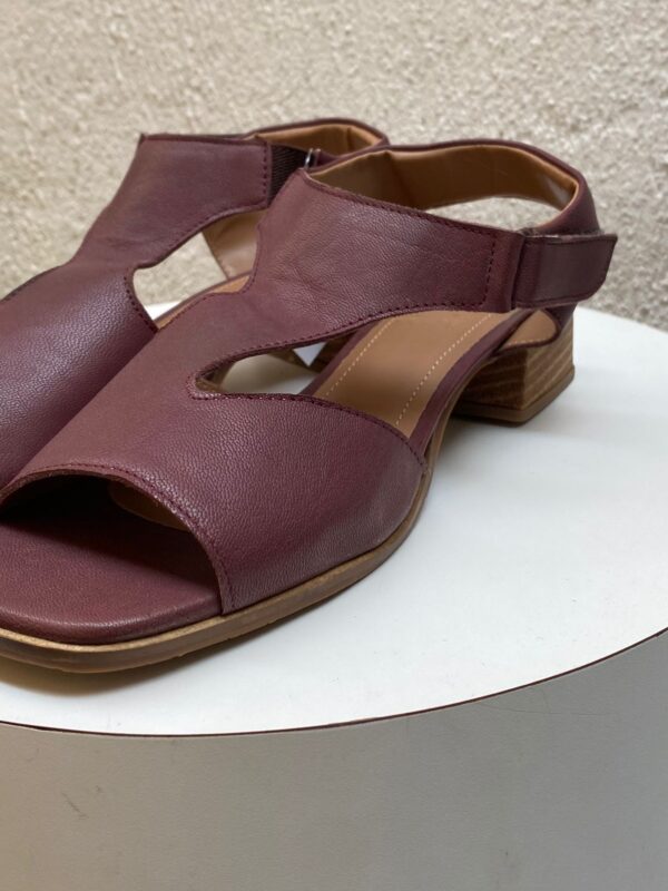 Sandalia 8024