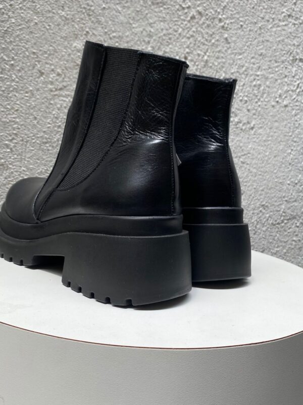 Bota 1779