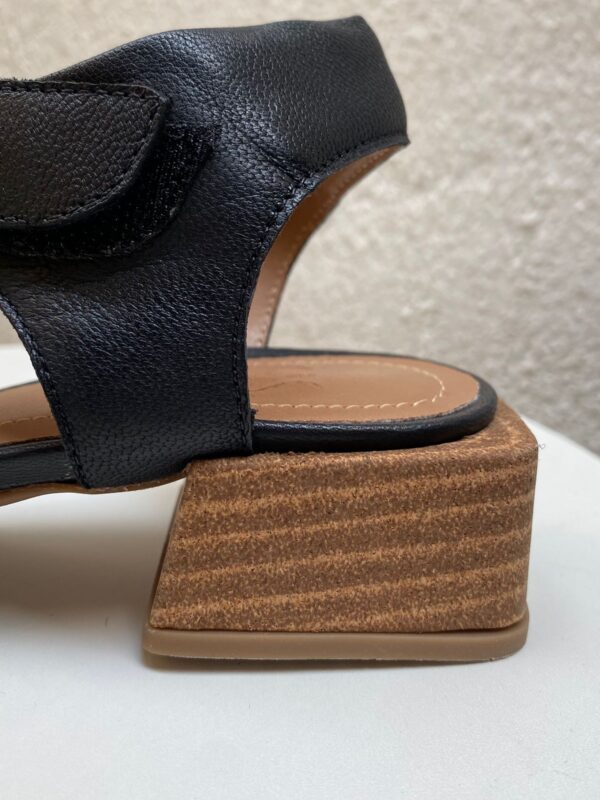 Sandalia 8024