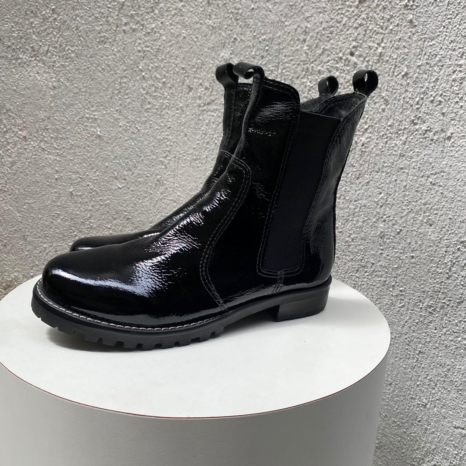 Bota 18006 Verniz