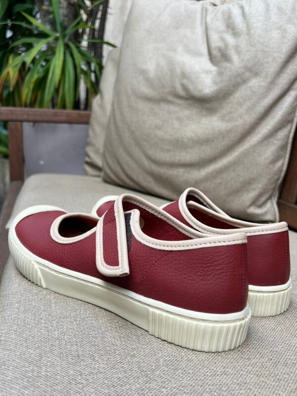 Tenis V147