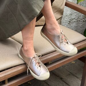Tenis V130